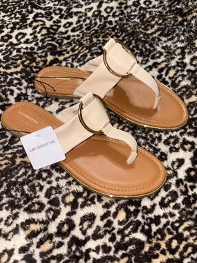 Liz Claiborne Cream Off White Slide Sandals with Gold Ring Accent